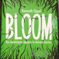 Grünes Buch mit dem Titel Bloom